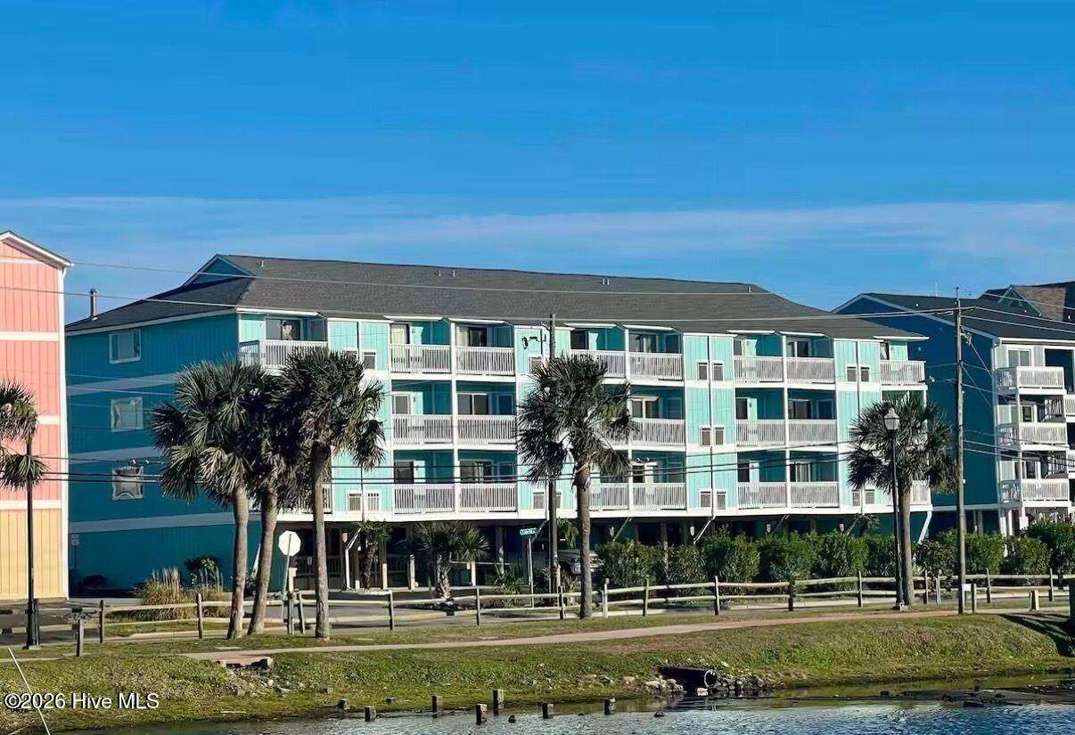 600 Carolina Beach Avenue - Photo 1