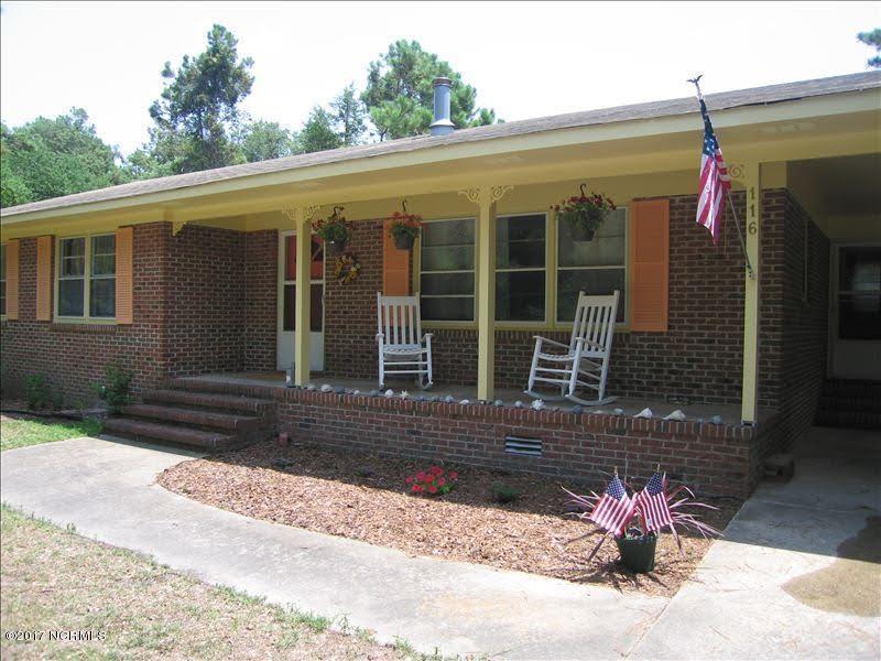 116 Holly Road - Photo 1