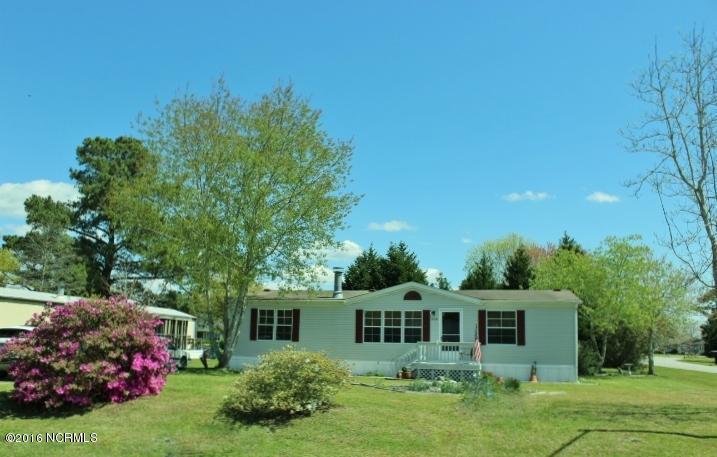204 Seashore Drive, Swansboro, NC 28584 (MLS #100001982) :: Century 21 Sweyer & Associates