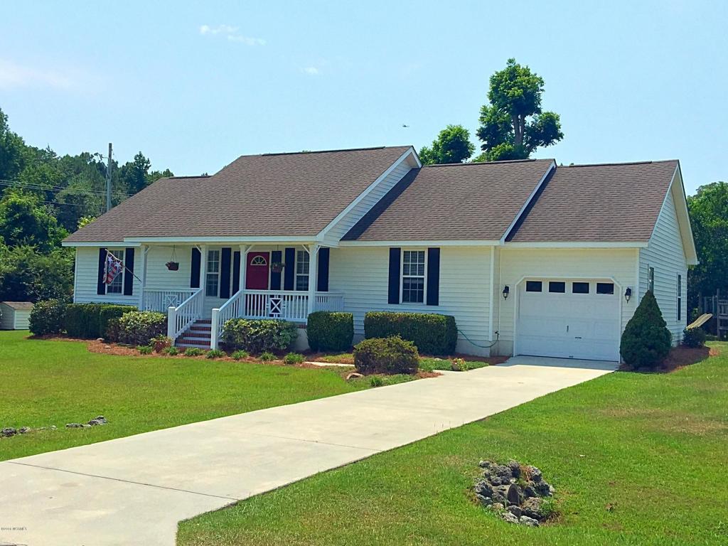 101 Bur Oaks Boulevard, Newport, NC 28570 (MLS #100023002) :: Century 21 Sweyer & Associates