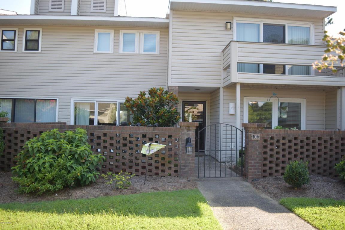 103 Bay Court, Morehead City, NC 28557 (MLS #100023118) :: Century 21 Sweyer & Associates