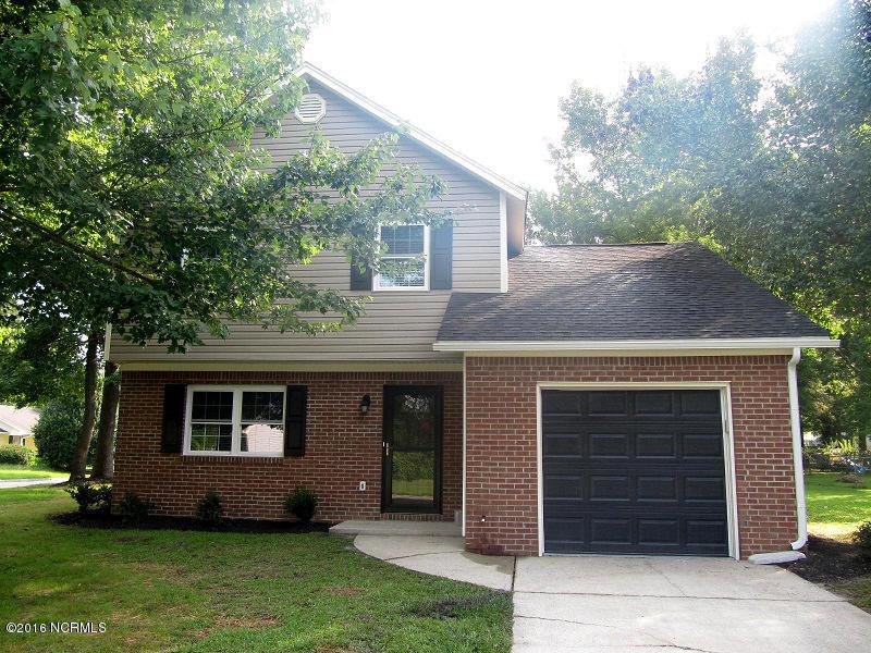 94 Summer Lane, Jacksonville, NC 28540 (MLS #100023175) :: Century 21 Sweyer & Associates