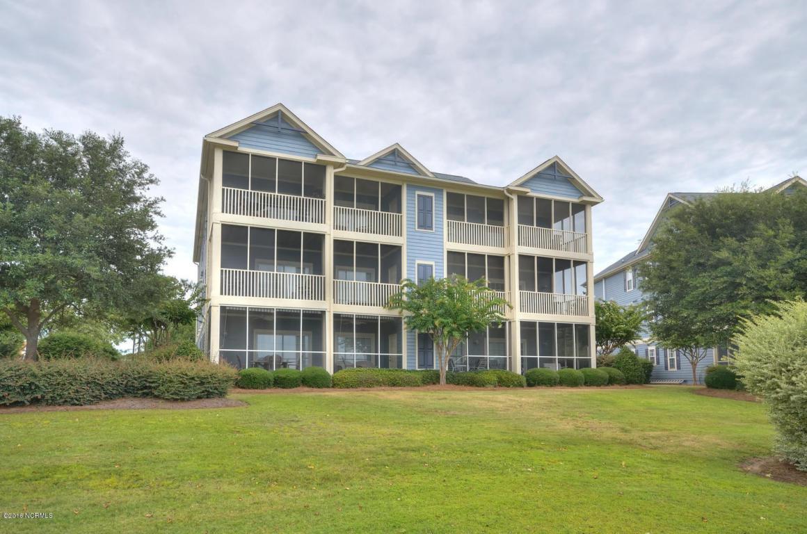 2555 St James Drive #301, Southport, NC 28461 (MLS #100023531) :: Century 21 Sweyer & Associates