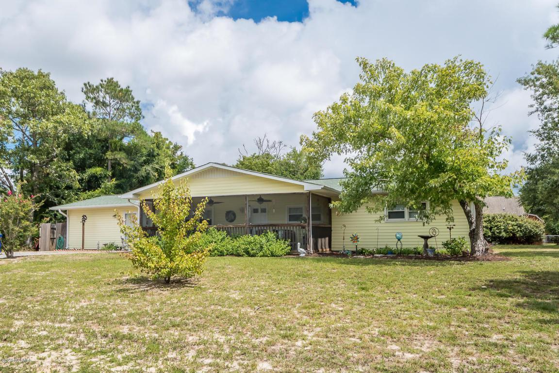 134 NE 3rd Street, Oak Island, NC 28465 (MLS #100026218) :: Century 21 Sweyer & Associates
