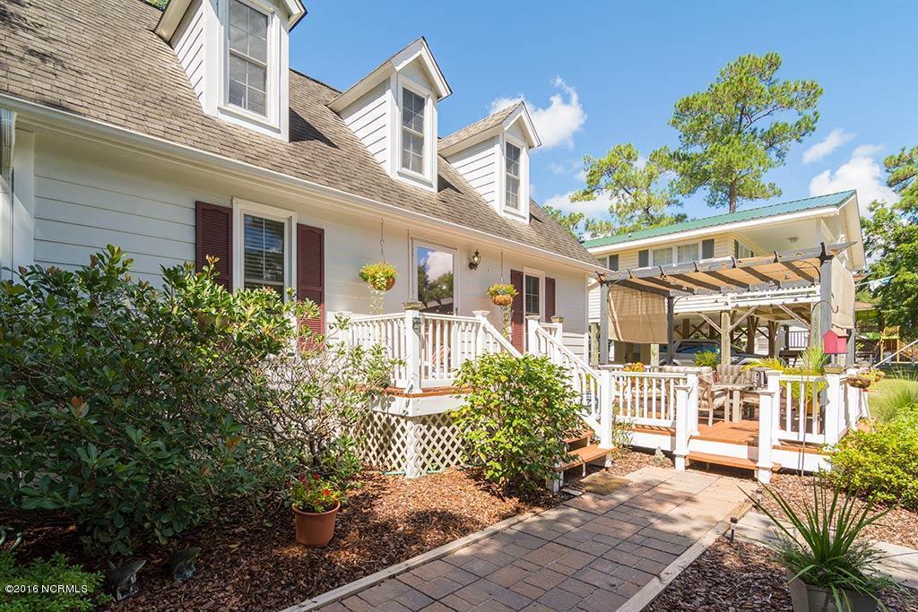 1760 Wonderland Street SW, Ocean Isle Beach, NC 28469 (MLS #100028017) :: Century 21 Sweyer & Associates