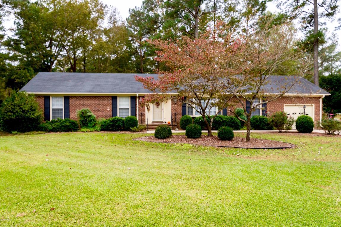 2303 Steeple Chase Drive, New Bern, NC 28562 (MLS #100028344) :: Century 21 Sweyer & Associates