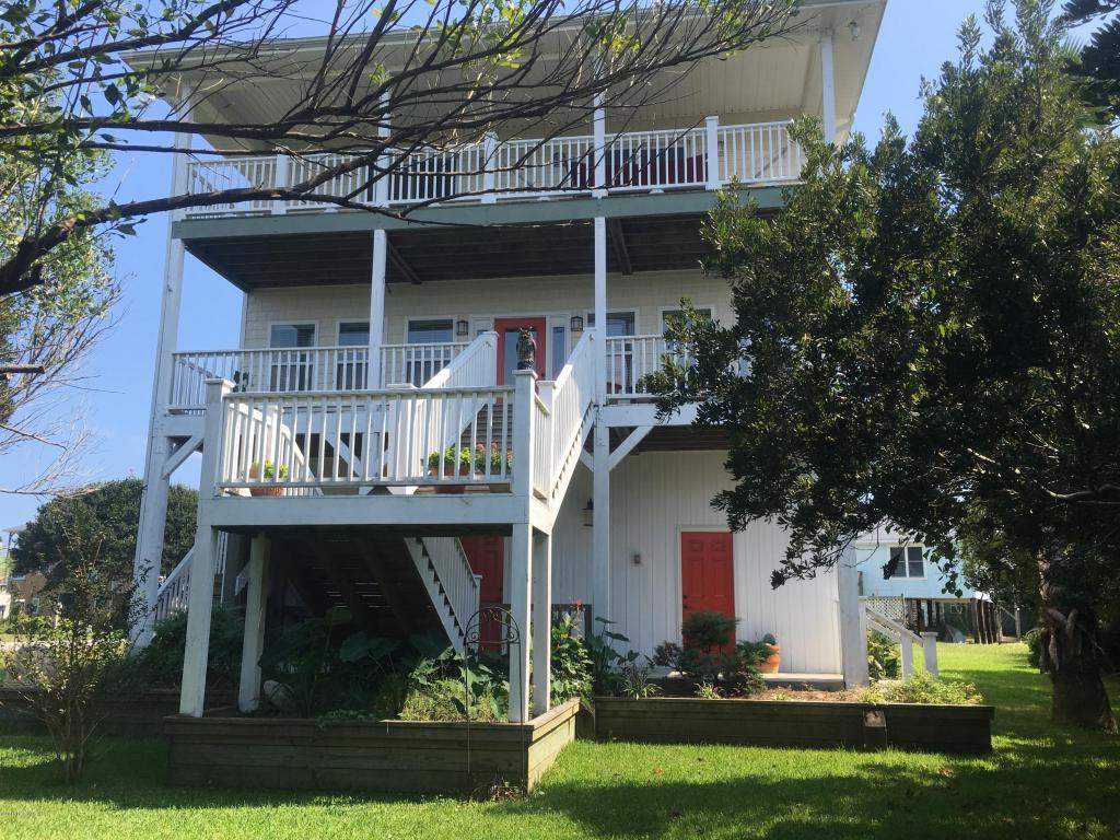 7719 8th Avenue, North Topsail Beach, NC 28460 (MLS #100031497) :: Century 21 Sweyer & Associates