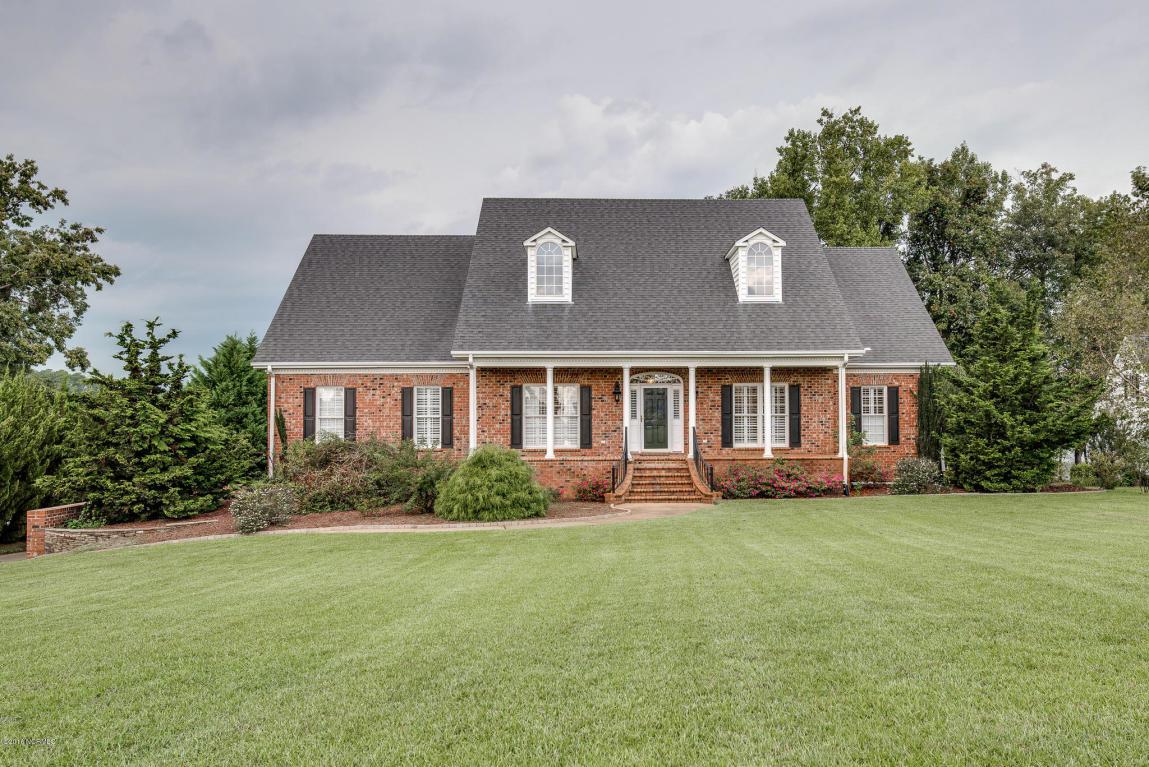6368 Waters Edge Drive, Rocky Mount, NC 27803 (MLS #100031802) :: Century 21 Sweyer & Associates