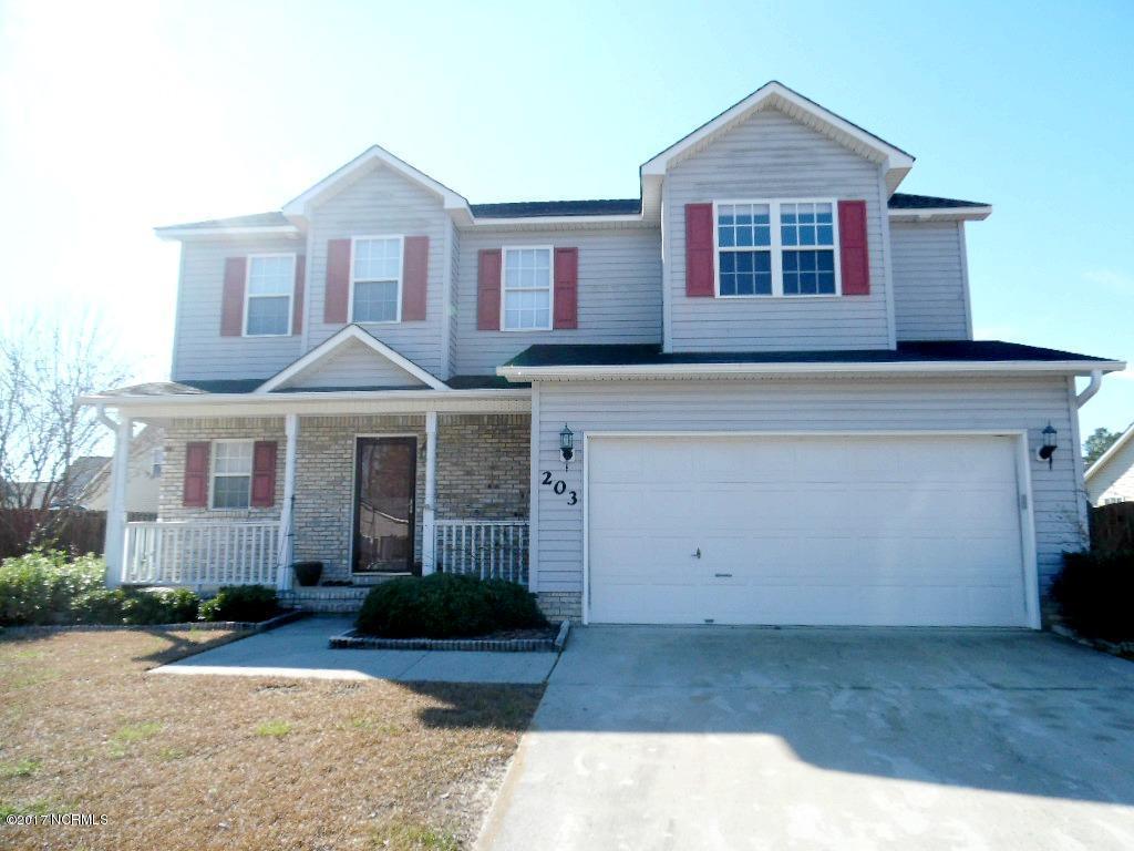 203 Edgefield Drive, Jacksonville, NC 28546 (MLS #100031868) :: Century 21 Sweyer & Associates