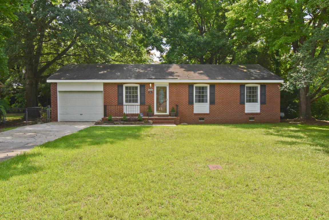 200 Noble Ln - Photo 1