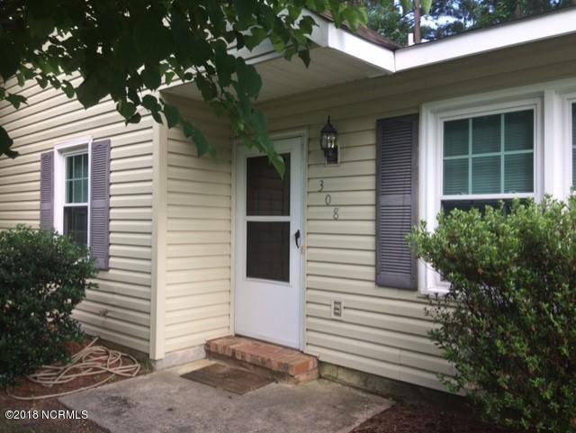 308 Kenwood Drive - Photo 1