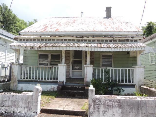 708 Harnett Street - Photo 1