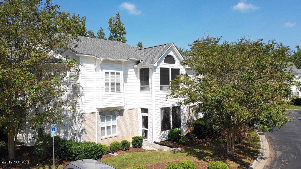 3903 Botsford Court - Photo 1