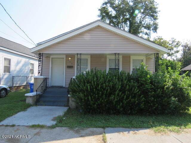 213 12th Street - Photo 1