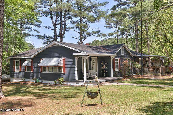 665 Mill Road - Photo 1