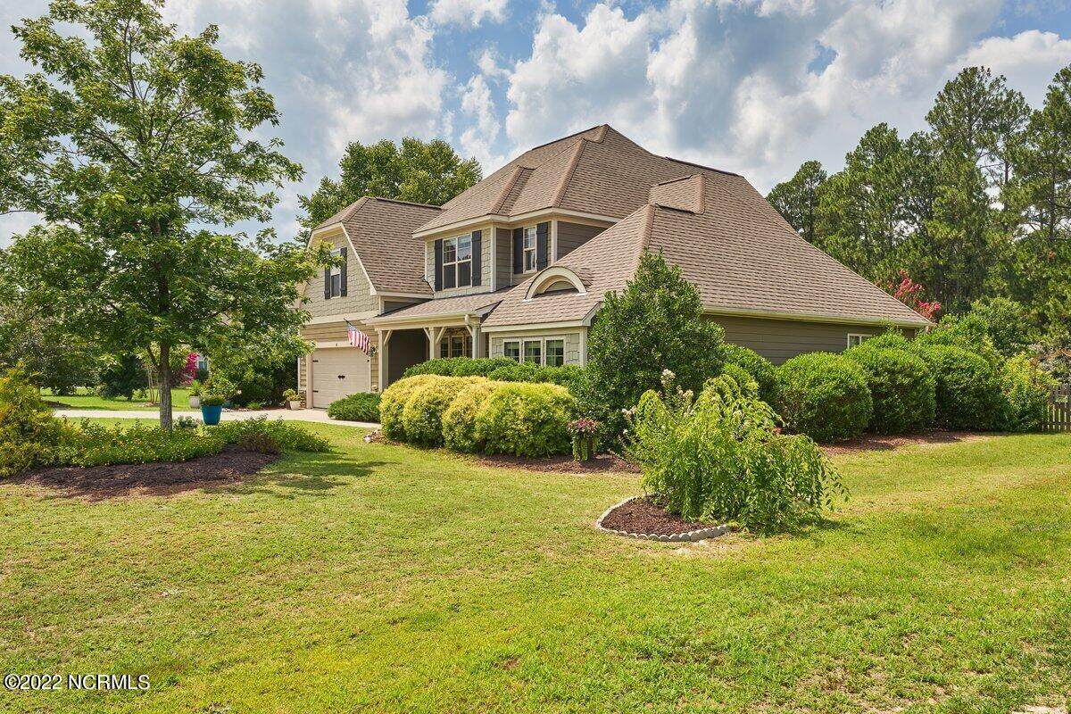 16 Spearhead Drive - Photo 1