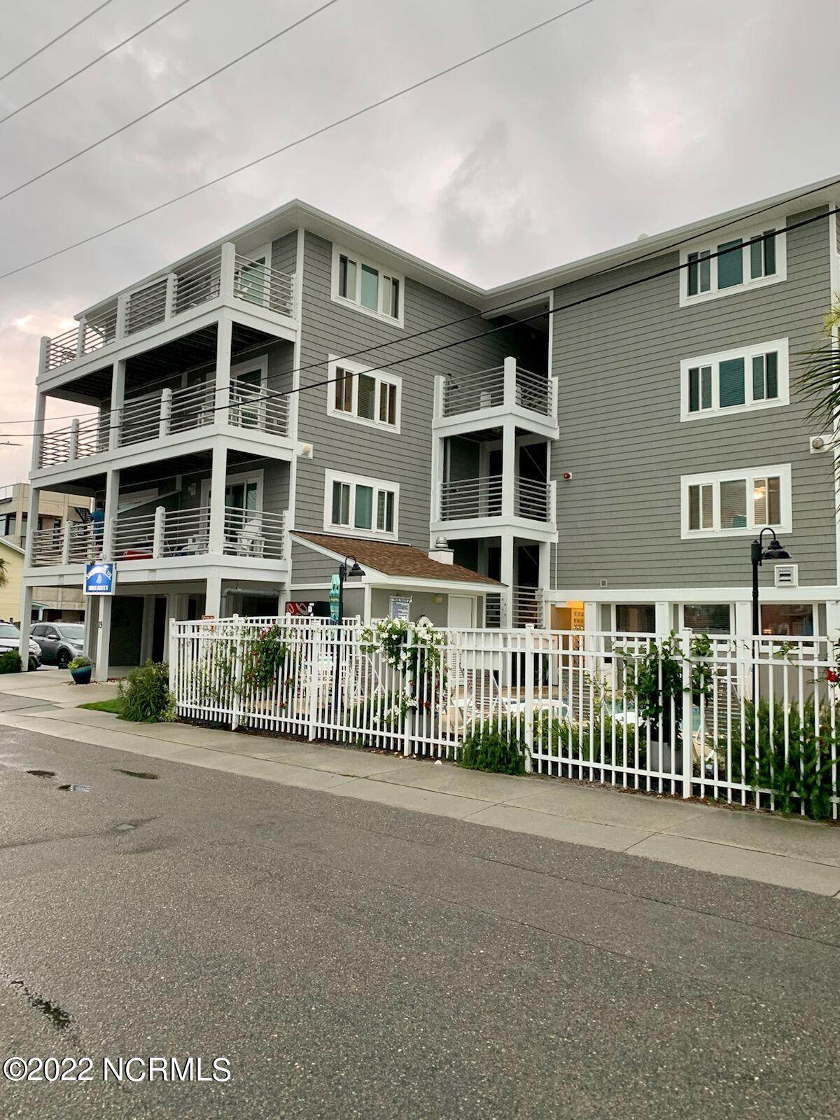 15 Nathan Street - Photo 1