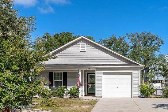 138 10th Street - Photo 1