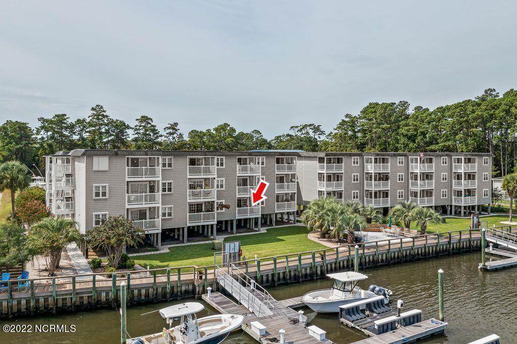 5400 Yacht Drive - Photo 1