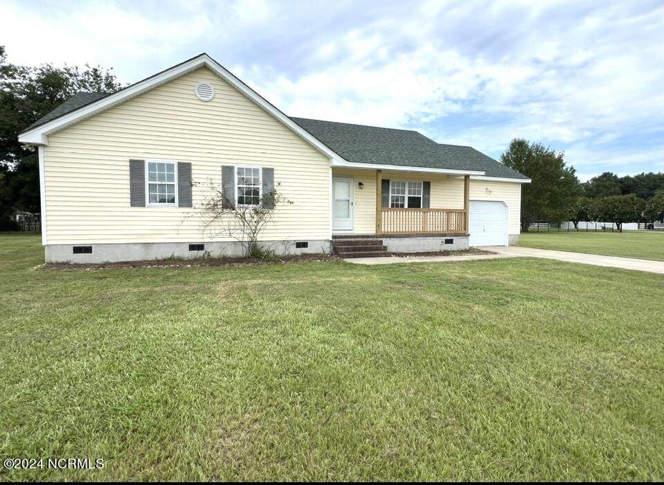 318 Maple Road - Photo 1
