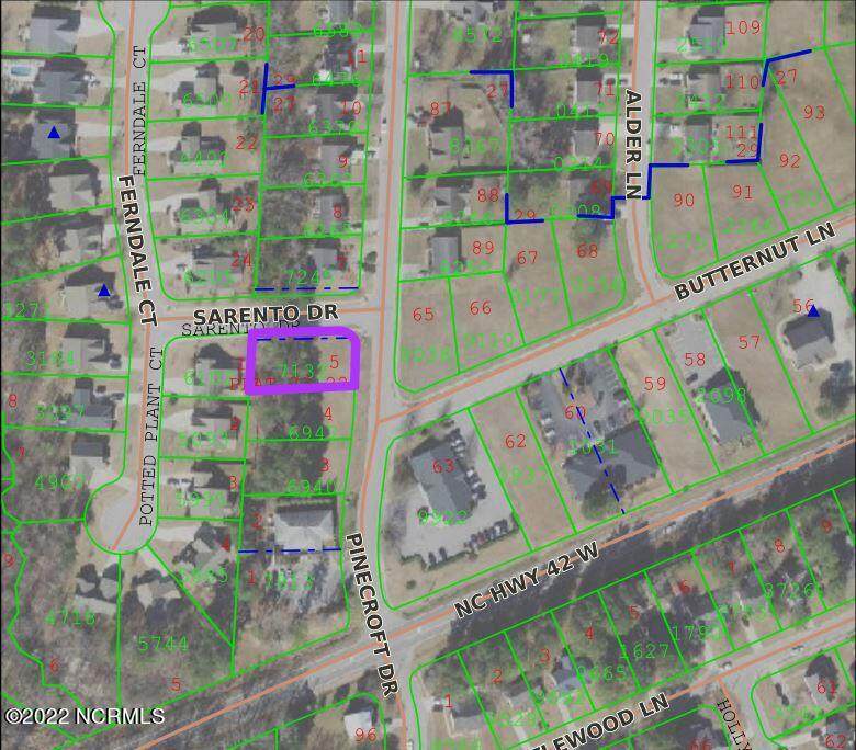 204 Pinecroft Drive - Photo 1