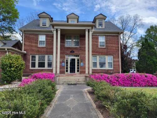206 Poplar Street - Photo 1
