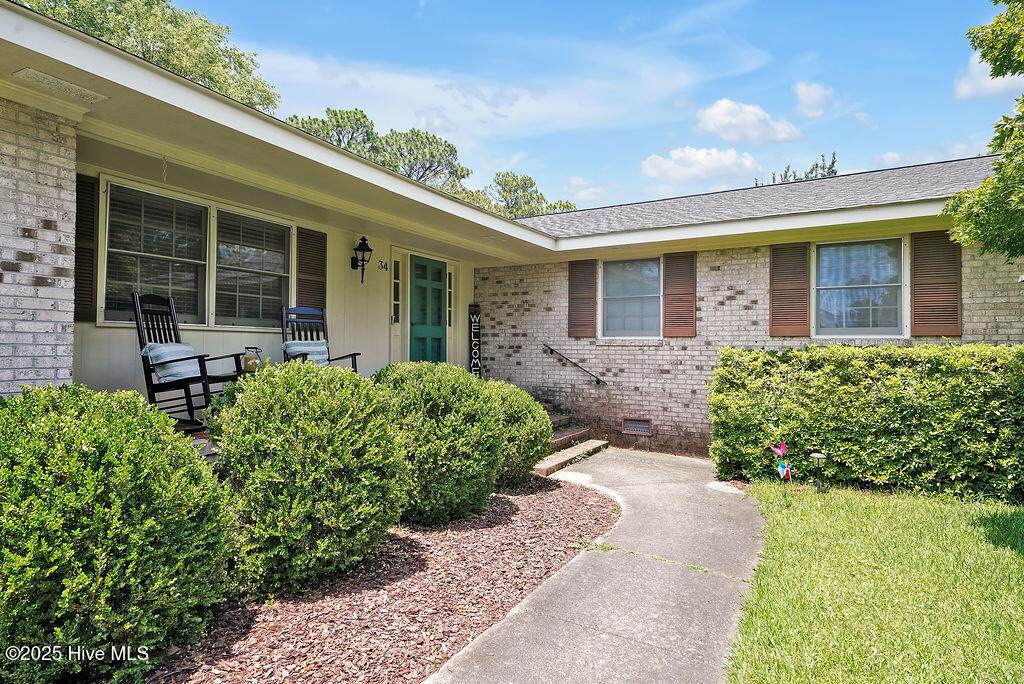 34 Cardinal Drive - Photo 1