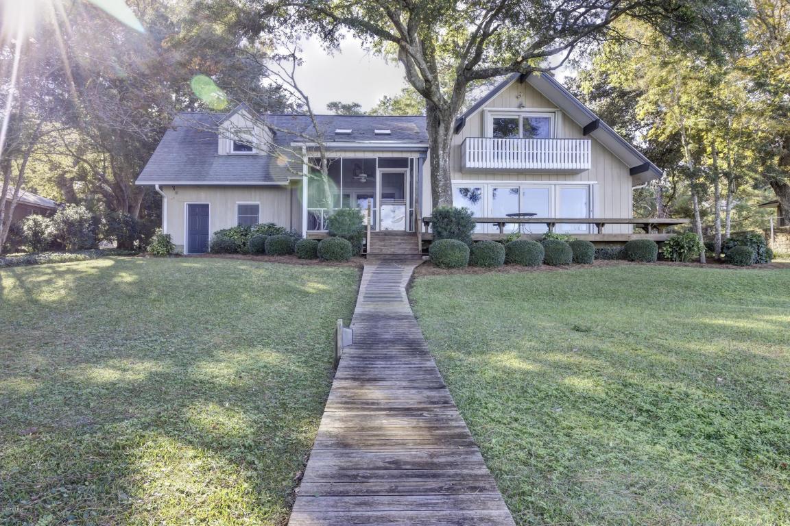 218 Oakleaf Drive, Pine Knoll Shores, NC 28512 (MLS #11505490) :: Century 21 Sweyer & Associates