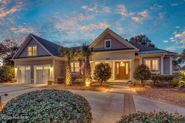 2004 Bay Gull Court - Photo 1