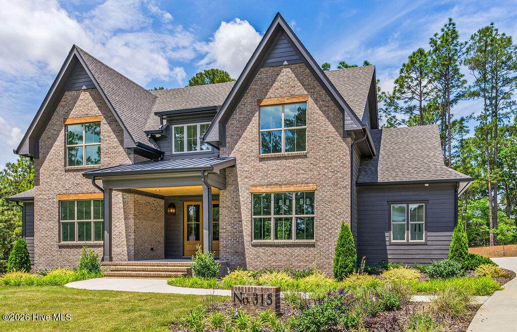 315 Sloan Lane - Photo 1