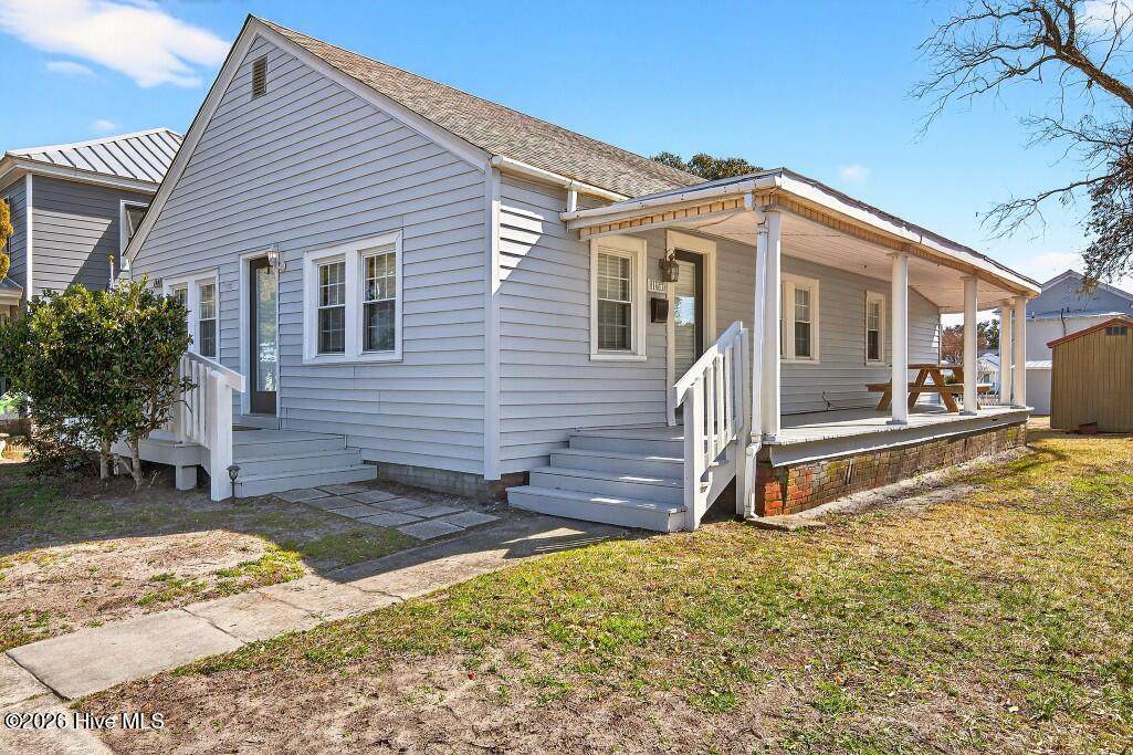 1407 Arendell Street - Photo 1