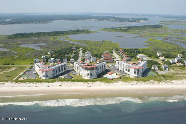 2000 New River Inlet Road #1104, North Topsail Beach, NC 28460 (MLS #40207371) :: Century 21 Sweyer & Associates