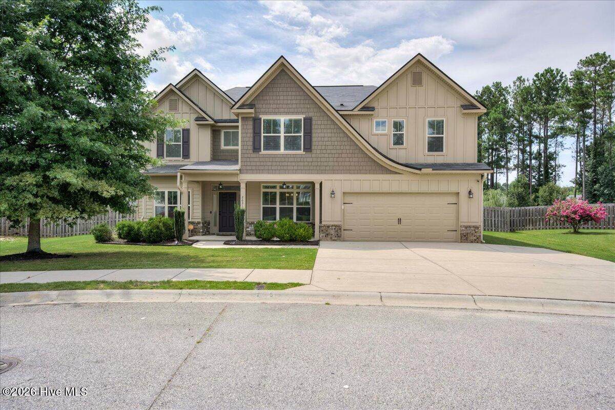 2621 Kirby Avenue - Photo 1