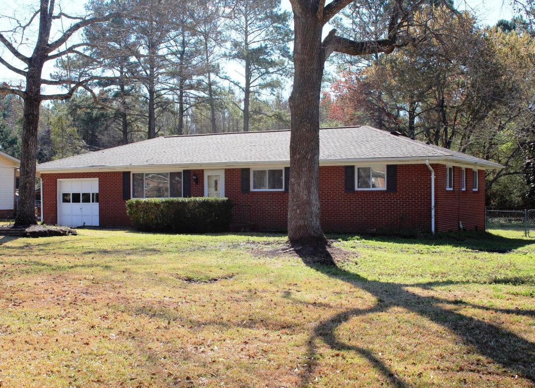 111 Melody Lane, Jacksonville, NC 28540 (MLS #80175094) :: Century 21 Sweyer & Associates