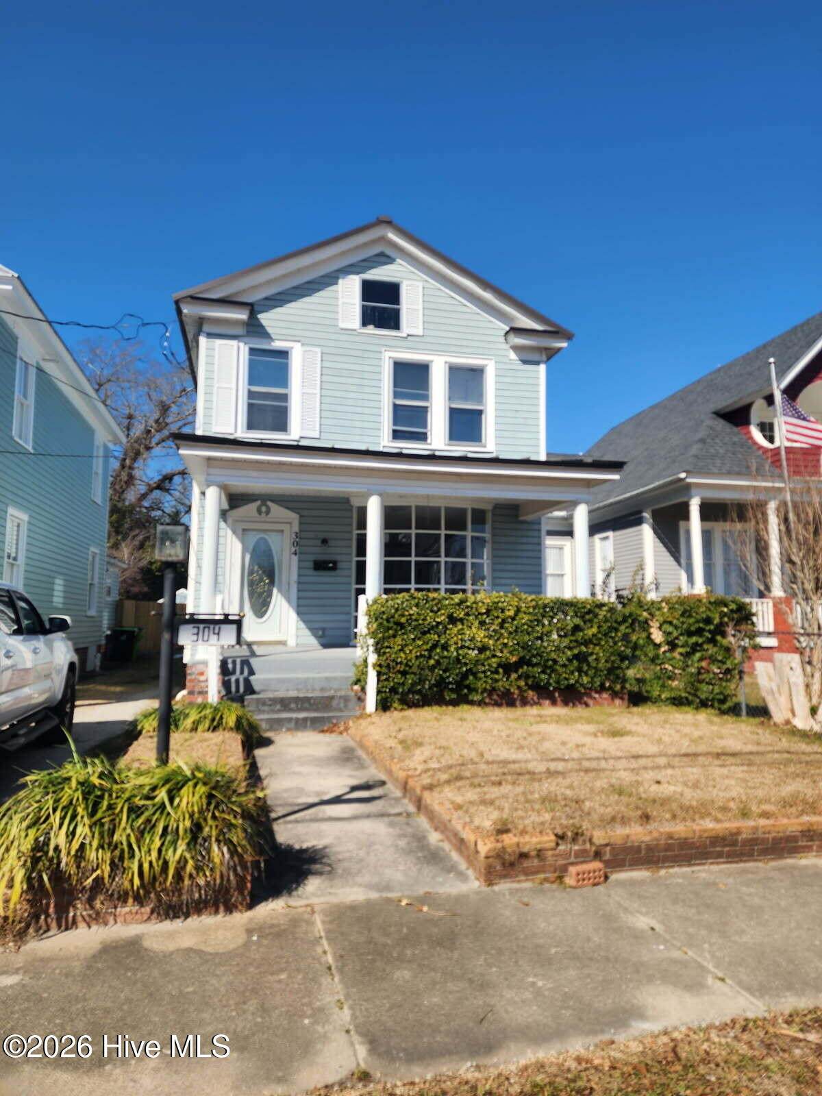 304 Avenue A - Photo 1