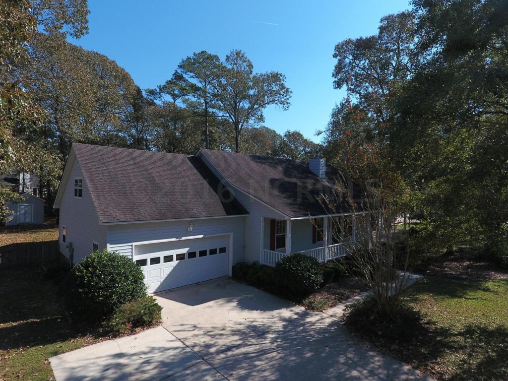 1896 Acorn Drive, New Bern, NC 28562 (MLS #90101943) :: Century 21 Sweyer & Associates
