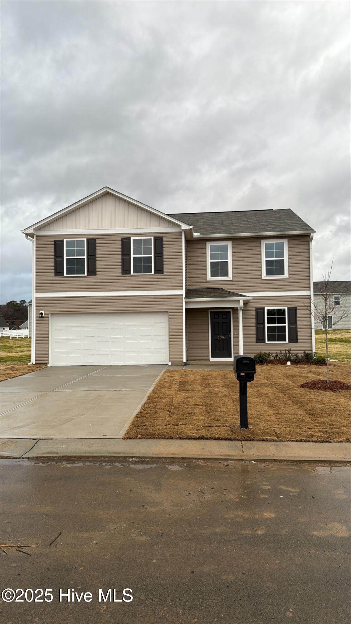 7004 Moss Creek Way - Photo 1