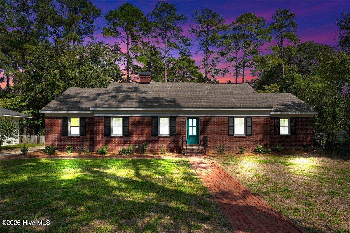 521 Taylor Street - Photo 1