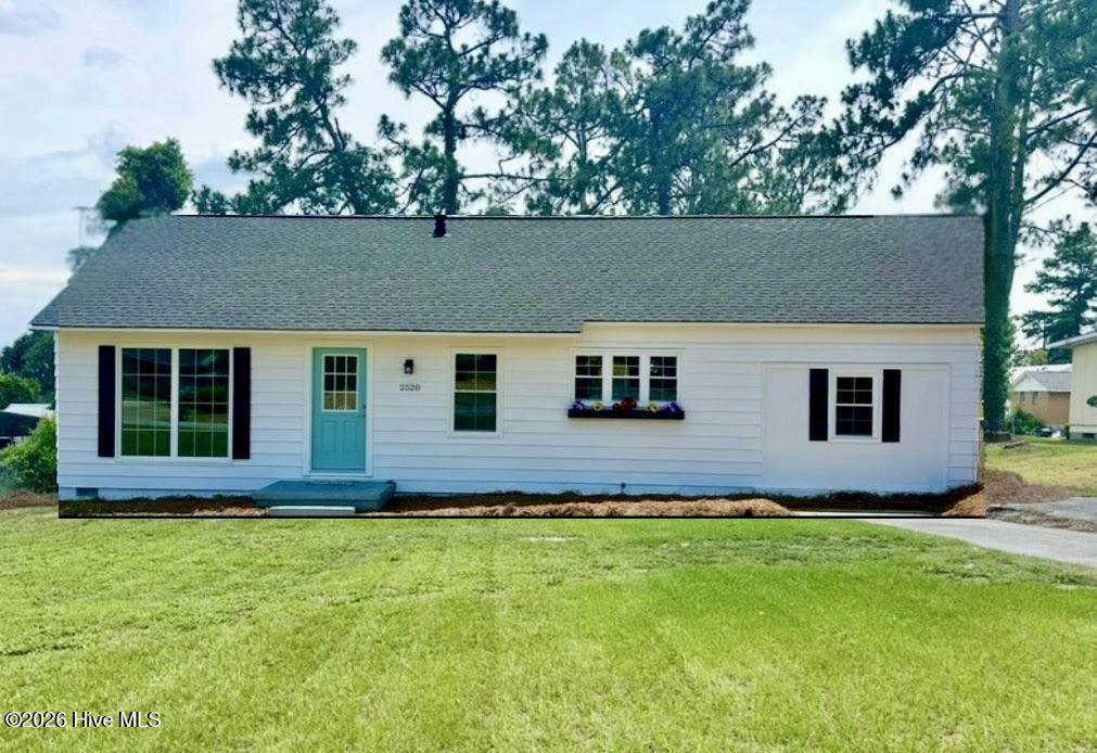 2520 Parkway Drive - Photo 1