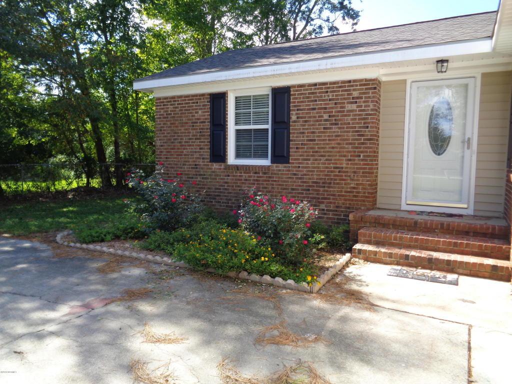 107 Smith Circle - Photo 1
