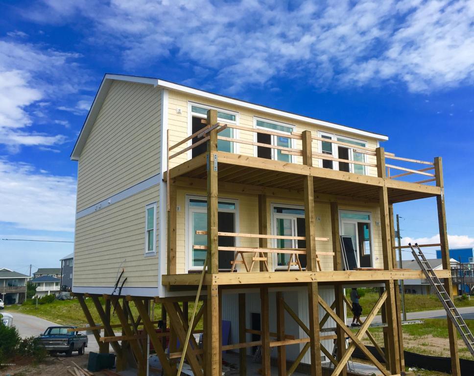 1515 Ocean Boulevard, Topsail Beach, NC 28445 (MLS #100015756) :: Century 21 Sweyer & Associates