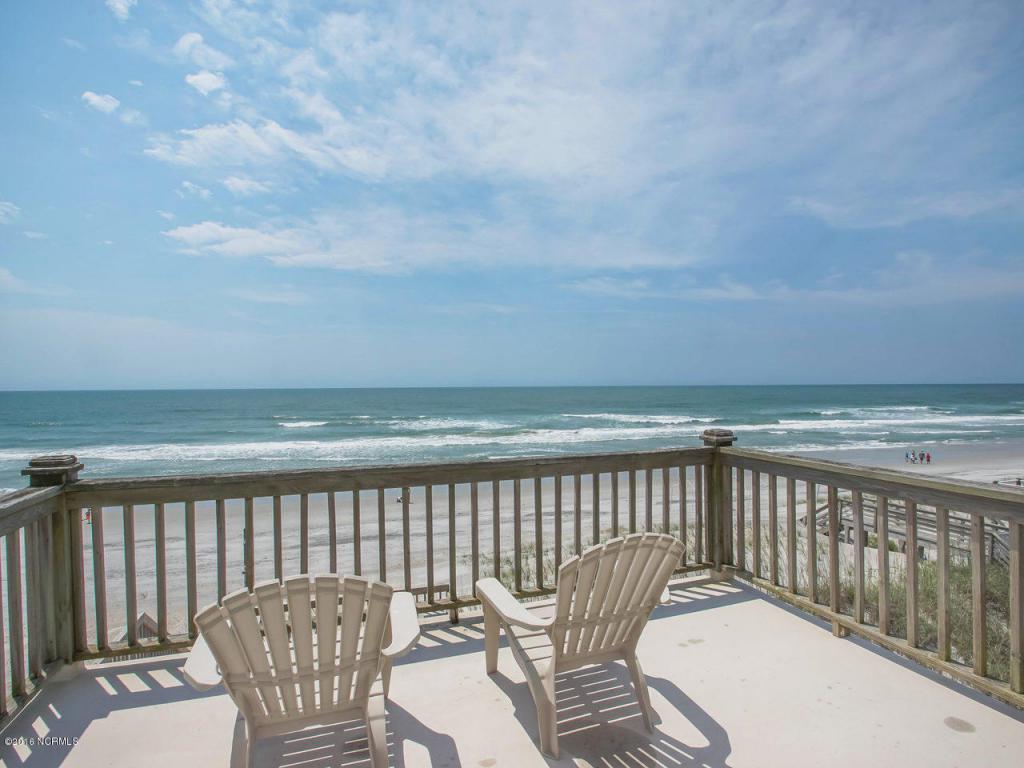 338 Seashore Drive, North Topsail Beach, NC 28460 (MLS #100016204) :: Century 21 Sweyer & Associates