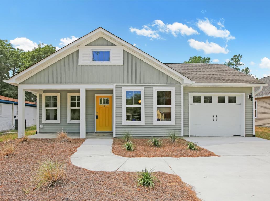 105 NE 16th Street, Oak Island, NC 28465 (MLS #100022806) :: Century 21 Sweyer & Associates