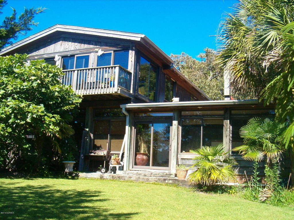 737 Cockle Street - Photo 1