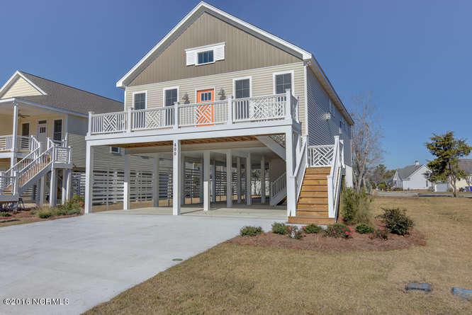 400 Ivy Lane, Carolina Beach, NC 28428 (MLS #100030816) :: Century 21 Sweyer & Associates