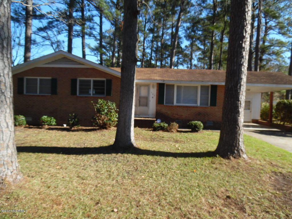 107 Country Club Drive, Jacksonville, NC 28546 (MLS #100033835) :: Century 21 Sweyer & Associates