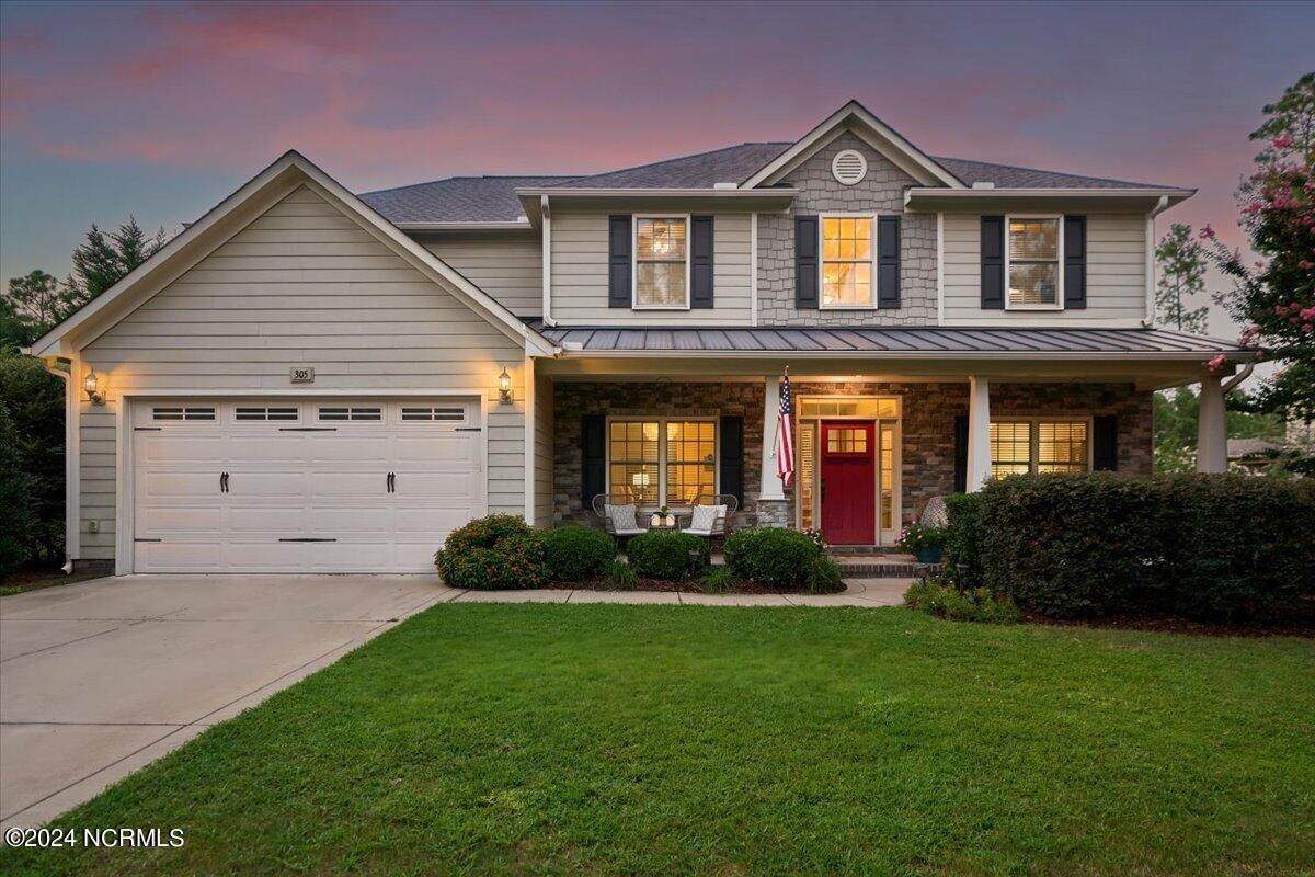 305 Wiregrass Lane - Photo 1