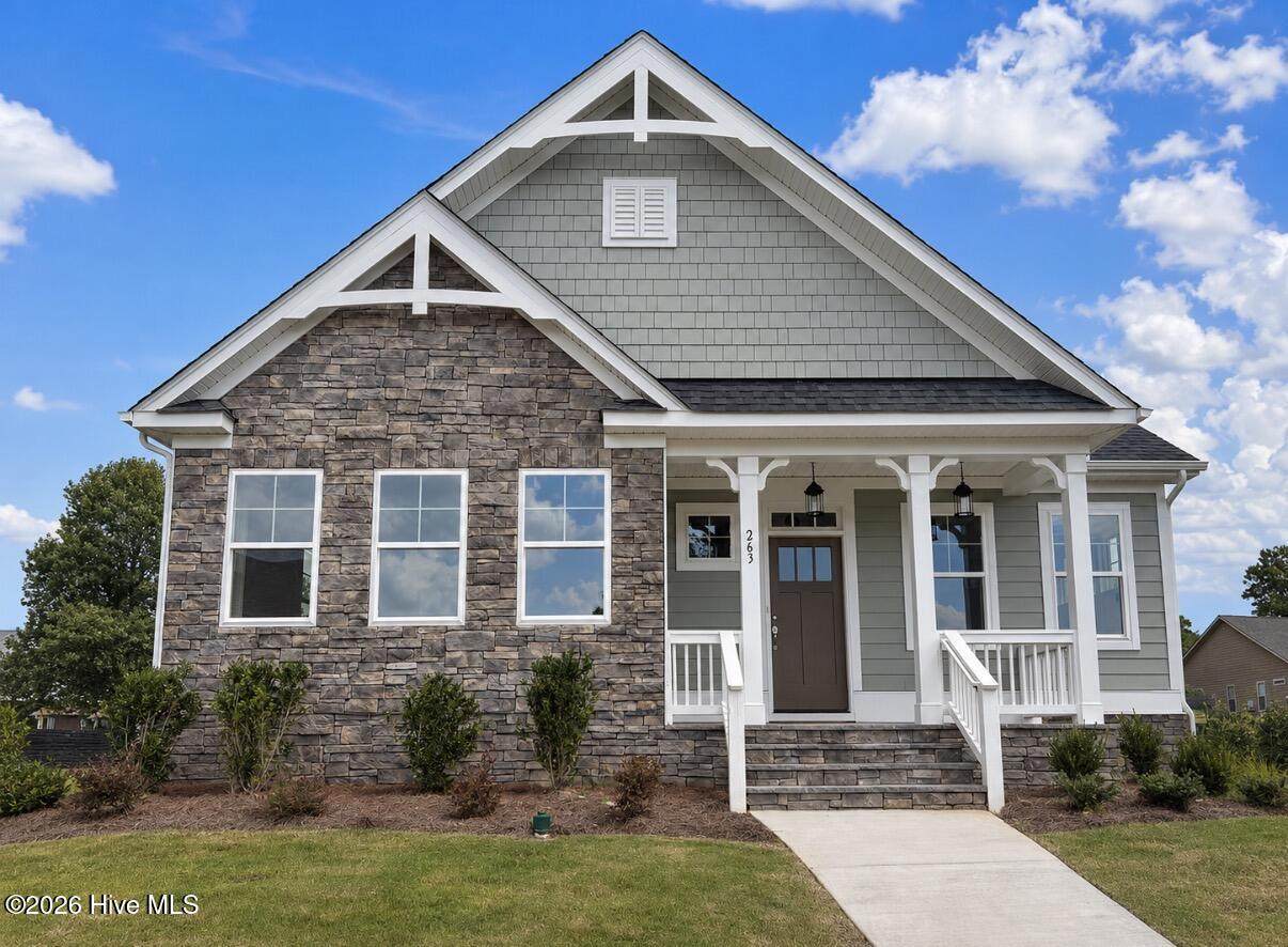 263 Devereux Drive - Photo 1