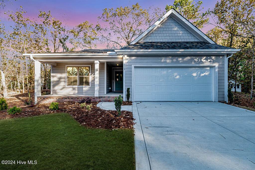 715 Tanager Drive - Photo 1