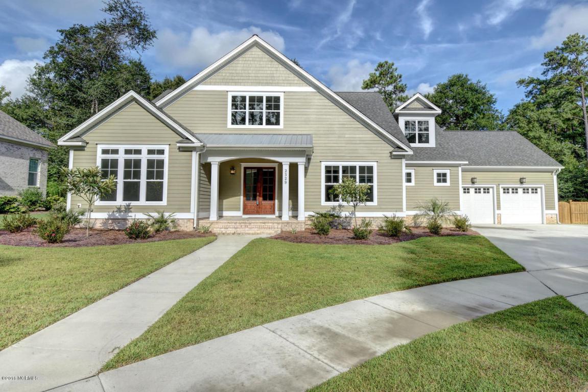 2329 Oasis Drive, Wilmington, NC 28409 (MLS #30516848) :: Century 21 Sweyer & Associates